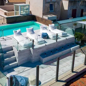 https://azzoli-trapani-apartmentsskypool.sicilyhotelsitaly.net