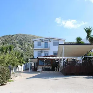 https://la-corte-di-sofia.sicilyhotelsitaly.net